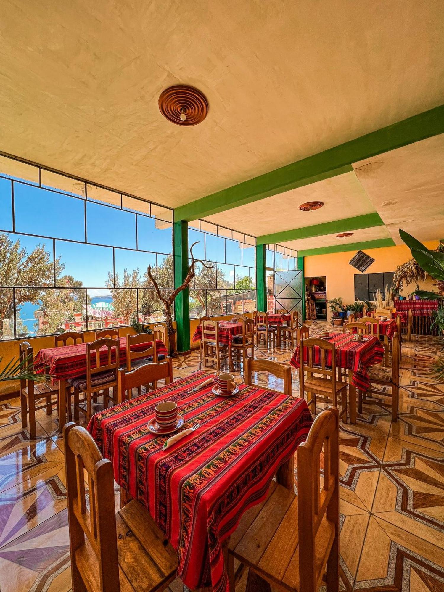 Hostal Sol Y Lago Copacabana  Esterno foto
