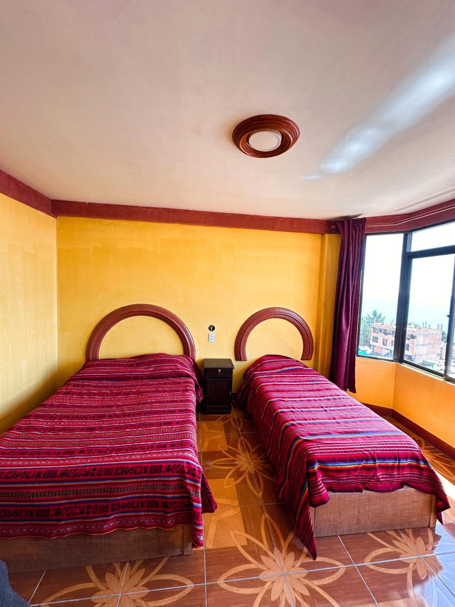 Hostal Sol Y Lago Copacabana  Esterno foto