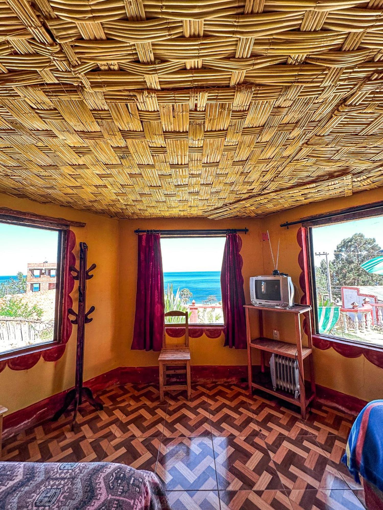 Hostal Sol Y Lago Copacabana  Esterno foto